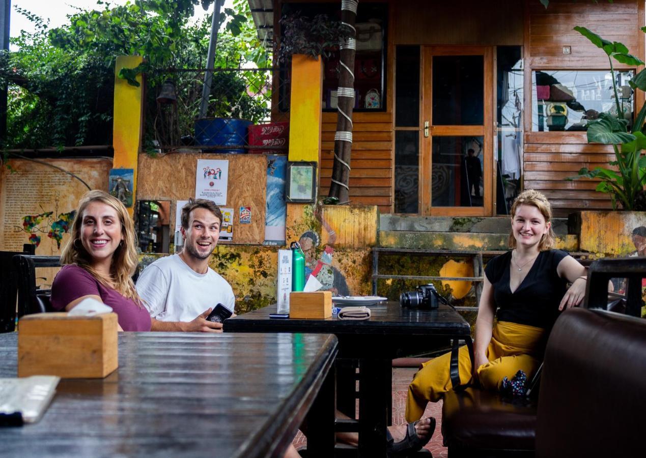 Wander Thirst Vandrerhjem Katmandu Eksteriør bilde